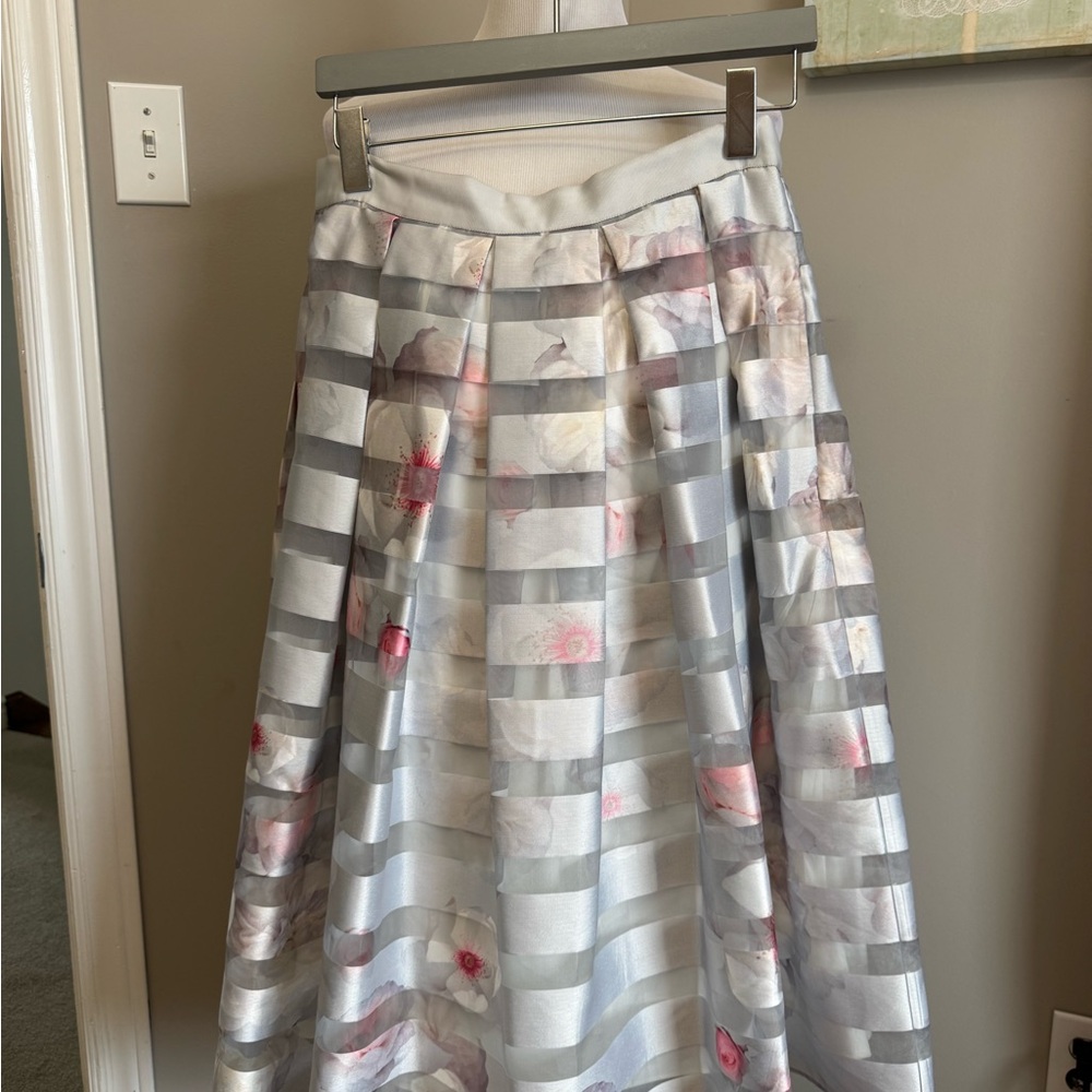 Elegant Striped Floral Skirt